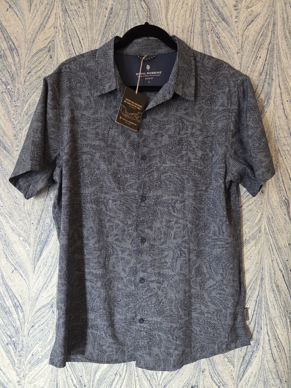 Royal Robbins Men's Navy Patterned Short Sleeve Button-Down Shirt Large
